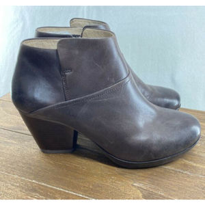 Dansko Women's Miley Burnished Calf Boots in Chocolate Size 11.5 - 12 US/ 42 EU